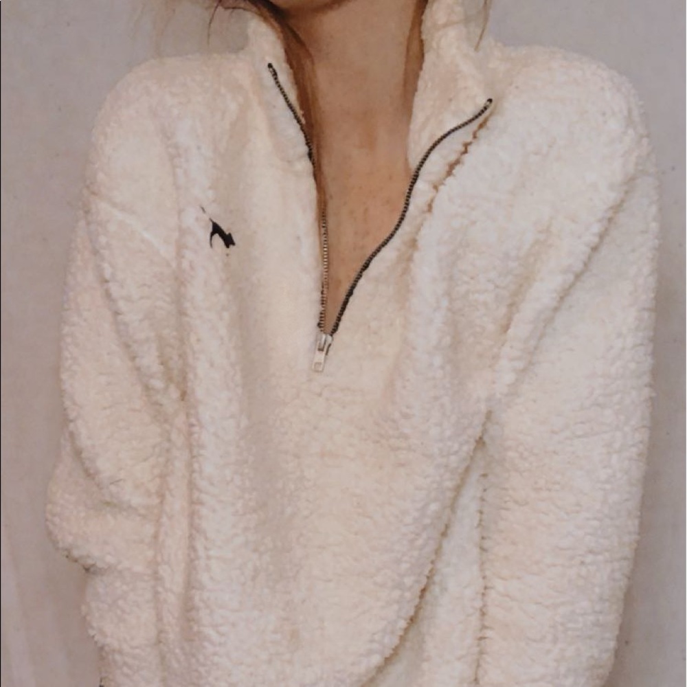VS Pink White Fluffy Half-Zip